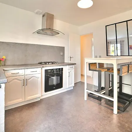 Amazing In Saint-georges-de-didon With Wifi Saint-Georges-de-Didonne